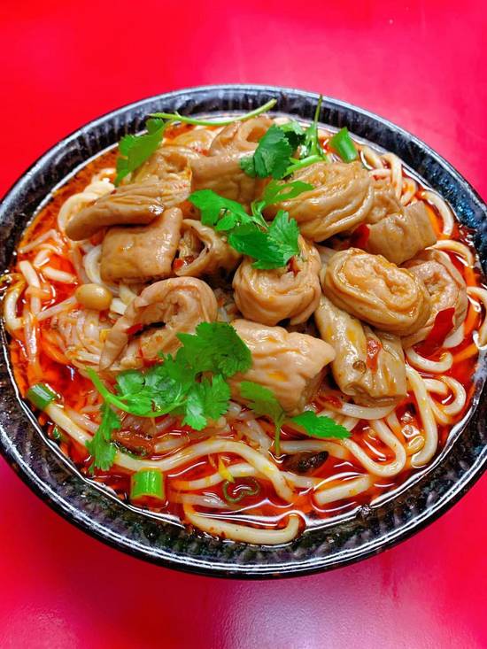 10. Pork Gut Noodles 肥腸麵